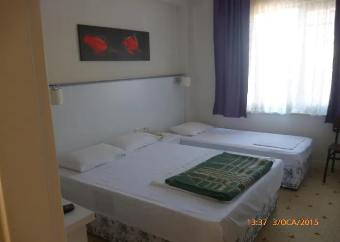 Cicek Hotel & Apartments